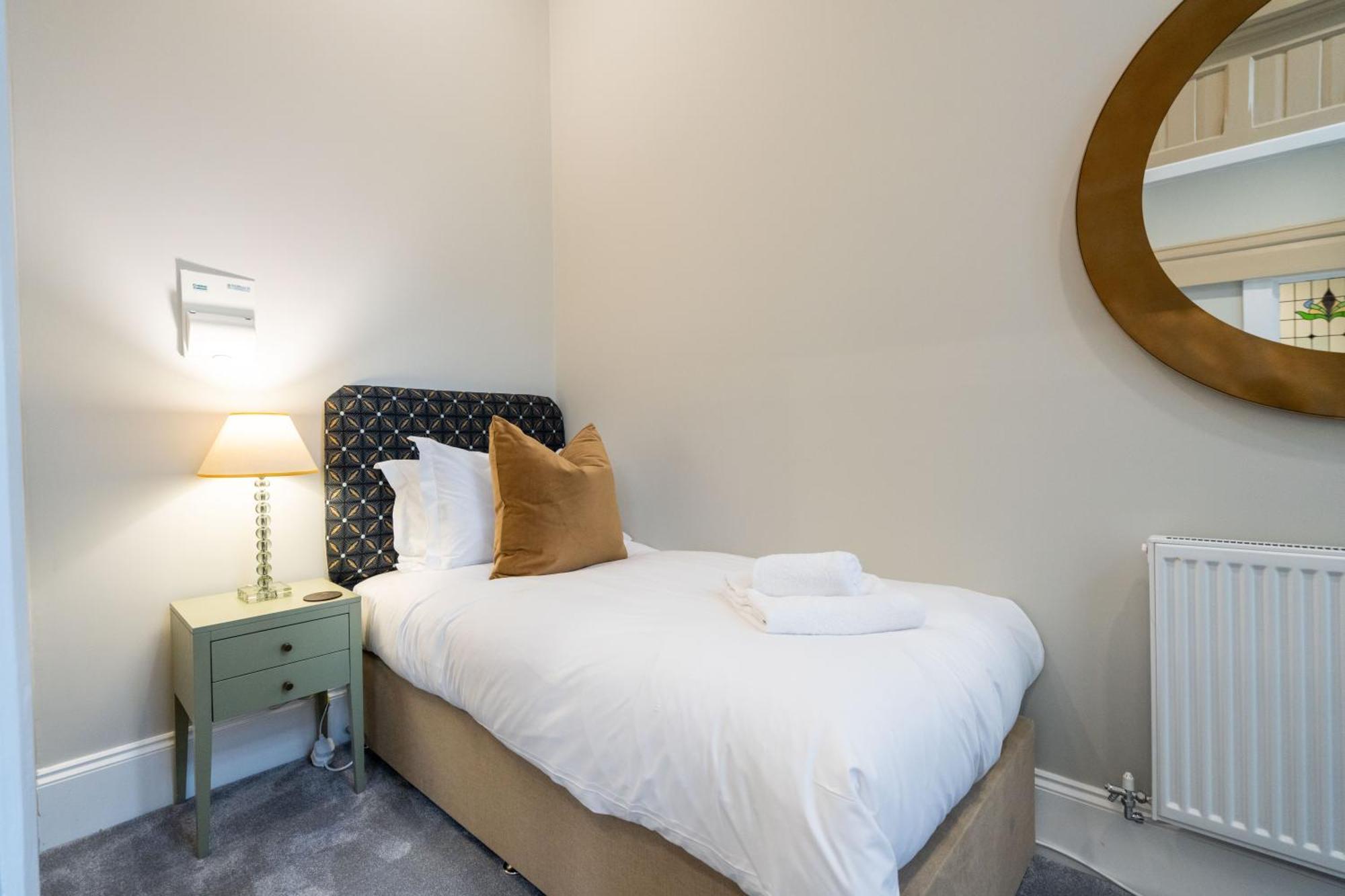 Hotel Old Abbey House Abingdon-on-Thames Esterno foto